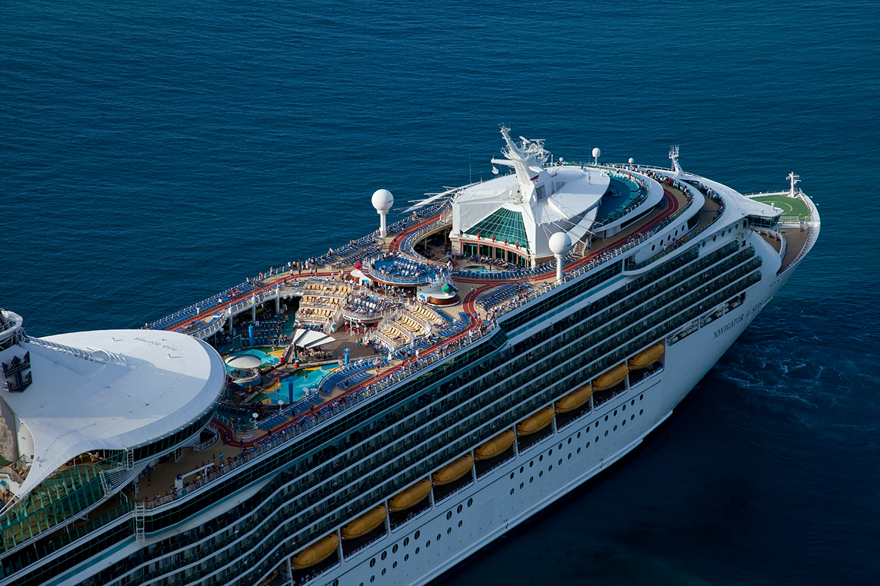 royal caribbean cruise deposit refundable