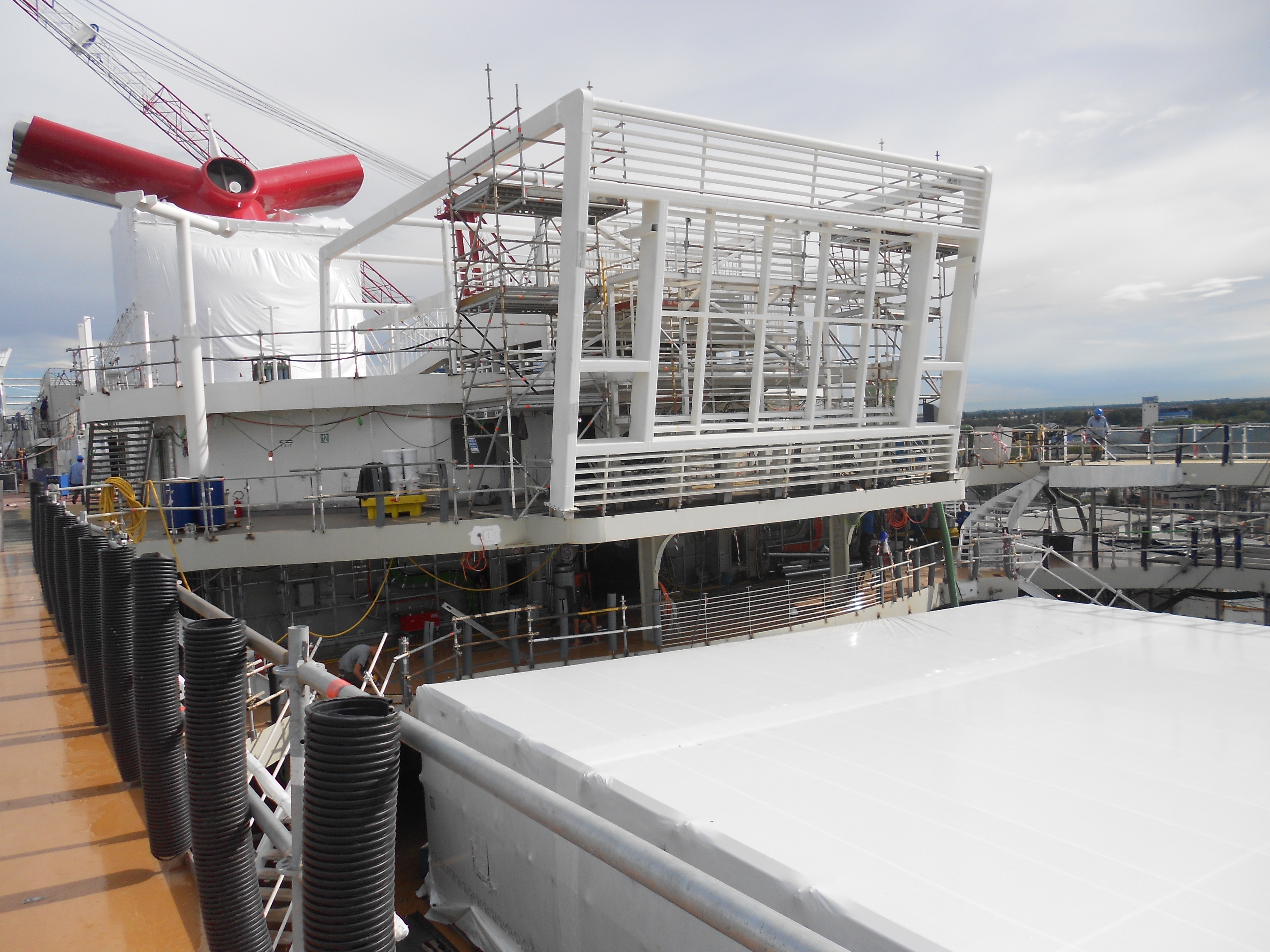 Carnival Horizon Construction