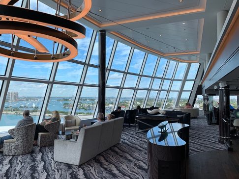 Top 10 Features Norwegian Bliss